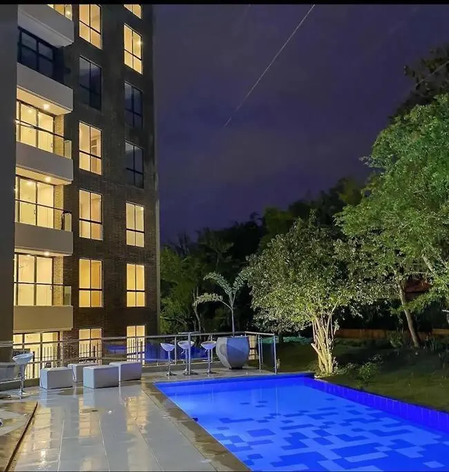 Estudio Con Increible Vista - Pance Cali Colombia