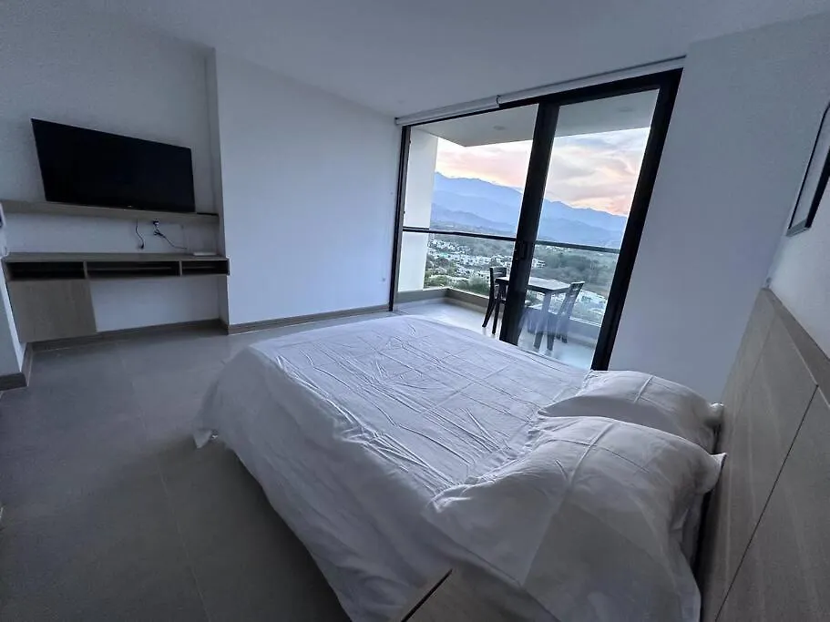 Estudio Con Increible Vista - Pance Cali