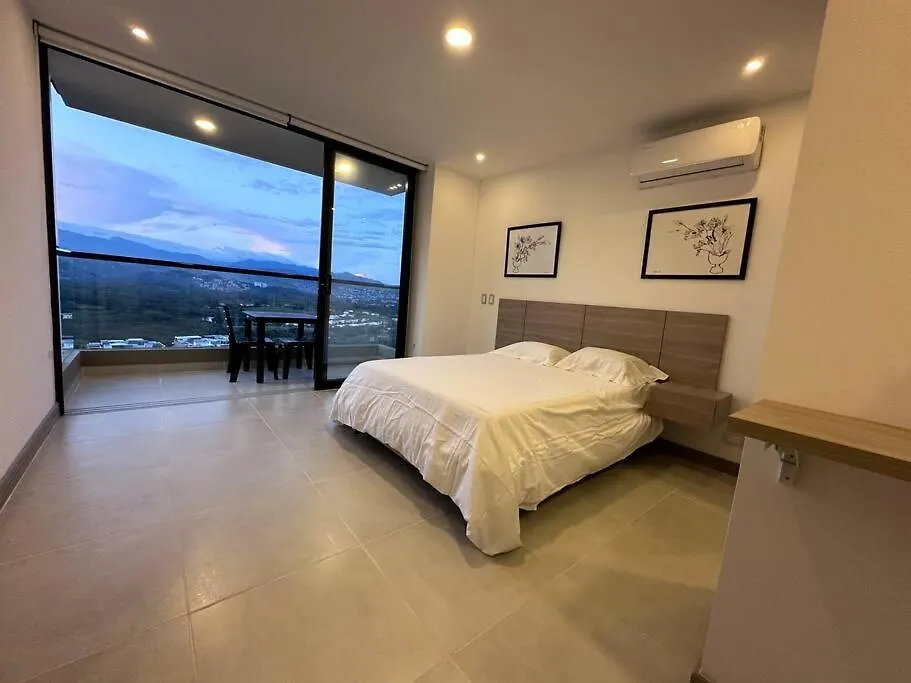 Estudio Con Increible Vista - Pance Cali